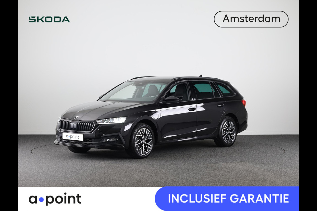 Škoda Octavia Combi 1.4 TSI PHEV Sportline Business 204 pk Automaat (DSG) | Verlengde garantie | Navigatie | Parkeersensoren achter | LED koplampen | Stoelverwarming |