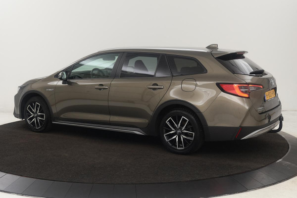 Toyota Corolla 1.8 Hybrid Trek | Trekhaak | Stoelverwarming | Adaptive cruise | Carplay | Camera | Navigatie | Keyless | Full LED