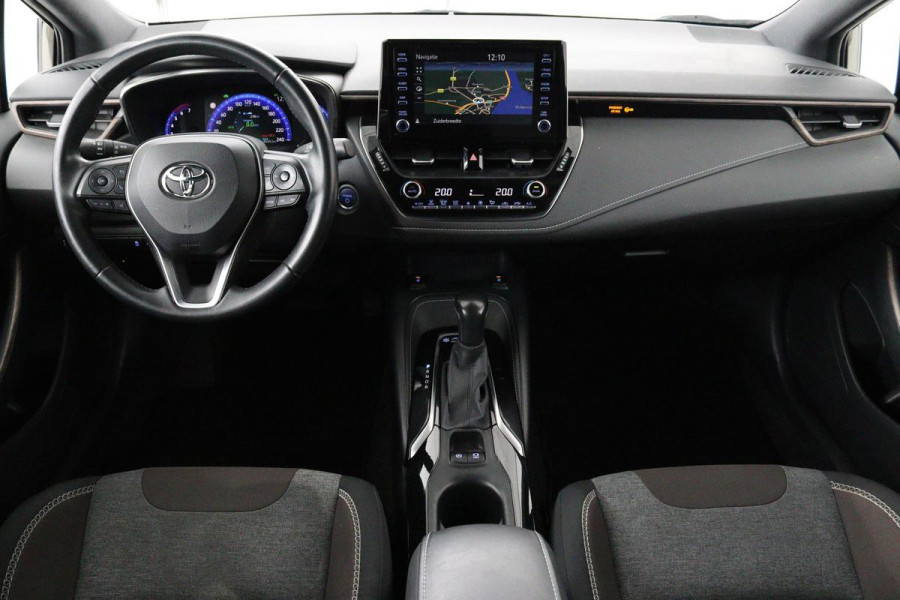Toyota Corolla 1.8 Hybrid Trek | Trekhaak | Stoelverwarming | Adaptive cruise | Carplay | Camera | Navigatie | Keyless | Full LED