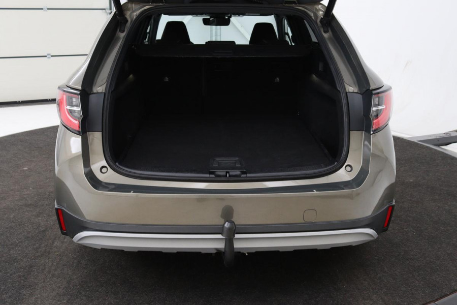 Toyota Corolla 1.8 Hybrid Trek | Trekhaak | Stoelverwarming | Adaptive cruise | Carplay | Camera | Navigatie | Keyless | Full LED