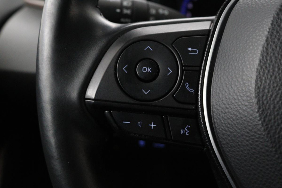Toyota Corolla 1.8 Hybrid Trek | Trekhaak | Stoelverwarming | Adaptive cruise | Carplay | Camera | Navigatie | Keyless | Full LED