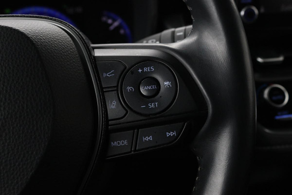 Toyota Corolla 1.8 Hybrid Trek | Trekhaak | Stoelverwarming | Adaptive cruise | Carplay | Camera | Navigatie | Keyless | Full LED