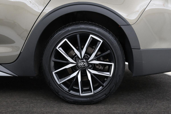 Toyota Corolla 1.8 Hybrid Trek | Trekhaak | Stoelverwarming | Adaptive cruise | Carplay | Camera | Navigatie | Keyless | Full LED