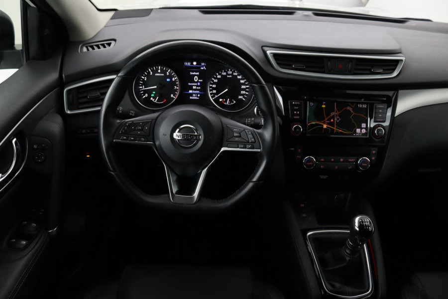 Nissan QASHQAI 1.3 DIG-T Tekna | Panoramadak | Stoelverwarming | Trekhaak | 360 camera | Full LED | Carplay | Navigatie | Keyless