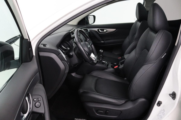 Nissan QASHQAI 1.3 DIG-T Tekna | Panoramadak | Stoelverwarming | Trekhaak | 360 camera | Full LED | Carplay | Navigatie | Keyless