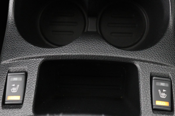 Nissan QASHQAI 1.3 DIG-T Tekna | Panoramadak | Stoelverwarming | Trekhaak | 360 camera | Full LED | Carplay | Navigatie | Keyless
