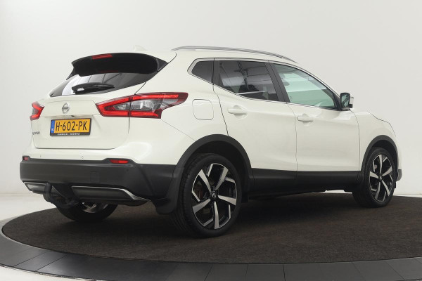 Nissan QASHQAI 1.3 DIG-T Tekna | Panoramadak | Stoelverwarming | Trekhaak | 360 camera | Full LED | Carplay | Navigatie | Keyless