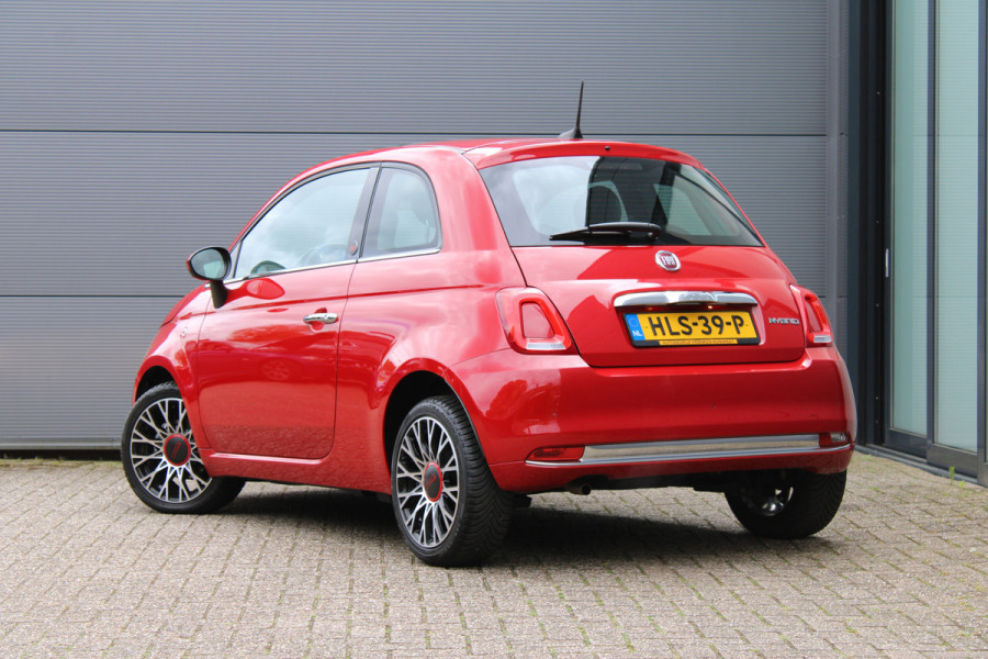 Fiat 500 1.0 Hybrid RED | Panoramadak | Special Edition | Navigatie | Cruise Control