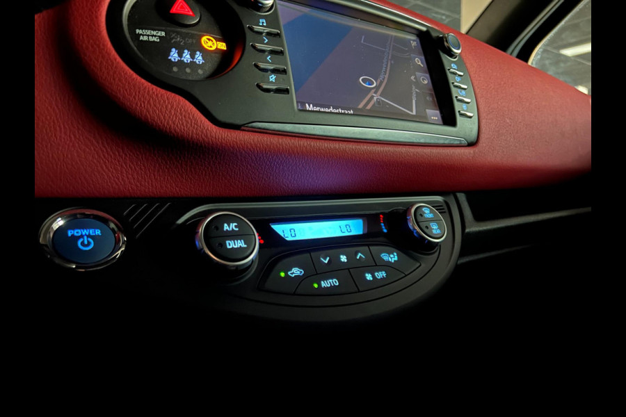 Toyota Yaris 1.5 Hybrid Bi-Tone | Keyless | Camera | Cruise|