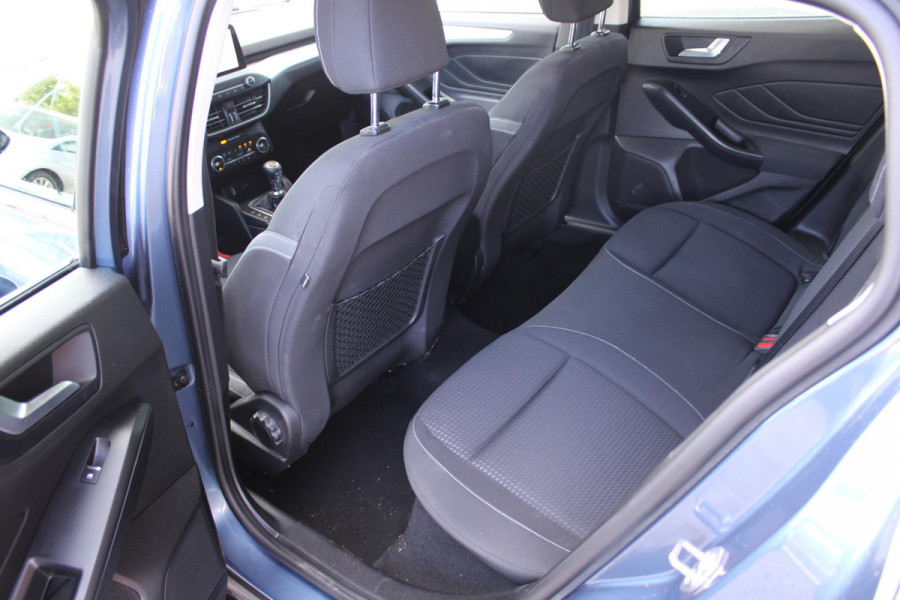 Ford FOCUS Wagon 1.0 EcoBoost 125 PK Trend Edition Business | Trekhaak | Winterpack | Climate Control | Cruise Control | Allseasonbanden | PDC V+A | Dealeronderhouden