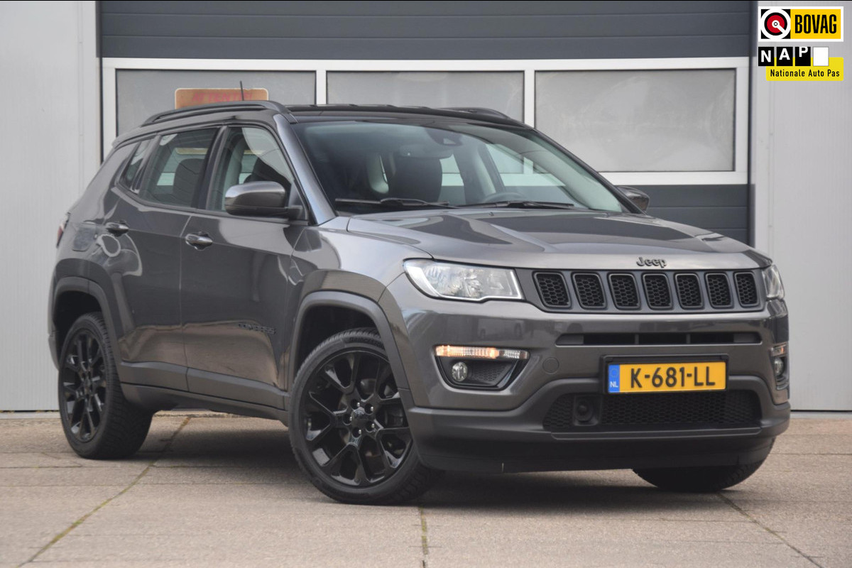Jeep Compass 1.3T Night Eagle Liberty Edition CAMERA/KEYLESS/APPLE CARPLAY Jeep Compass 1.3T Night Eagle Liberty Edition CAMERA/KEYLESS/APPLE CARPLAY