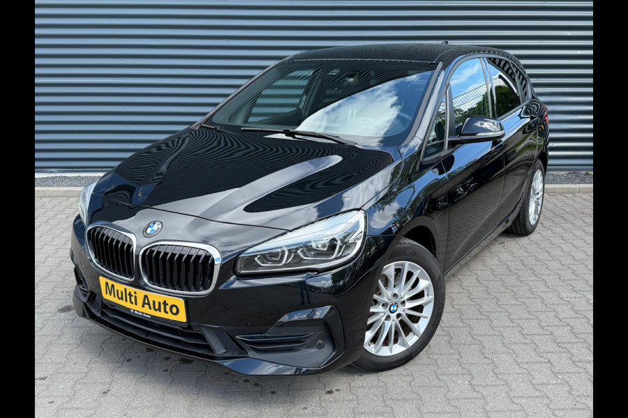 BMW 2 Serie Active Tourer 225xe iPerformance Sport Sport Plug in Hybrid | PHEV | Adaptive Cruise | Head-up Display | Carplay | LED | Stoelverwarming | Camera |