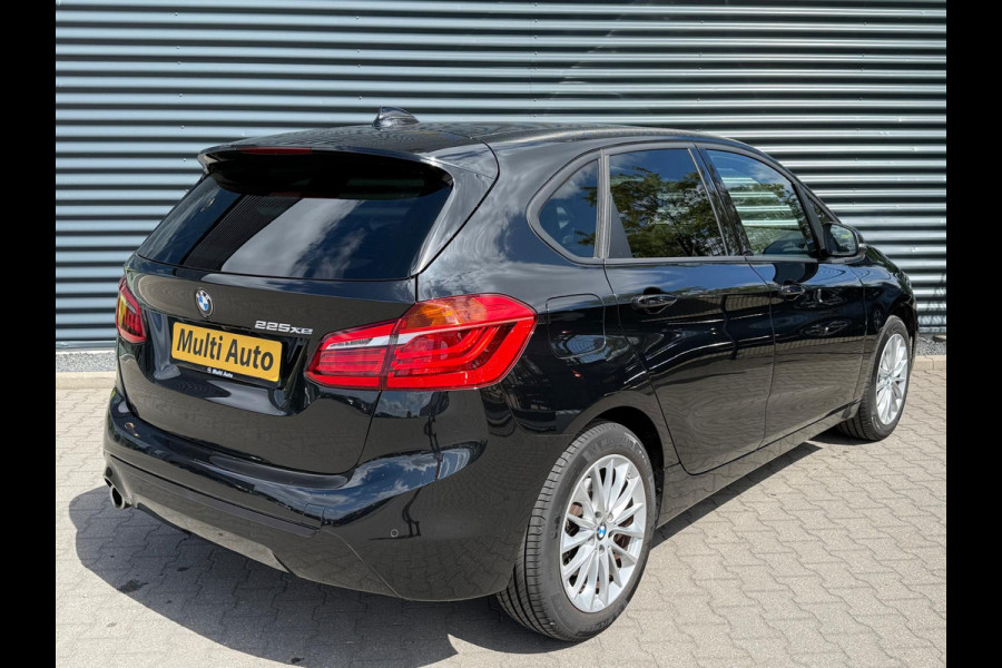 BMW 2 Serie Active Tourer 225xe iPerformance Sport Sport Plug in Hybrid | PHEV | Adaptive Cruise | Head-up Display | Carplay | LED | Stoelverwarming | Camera |