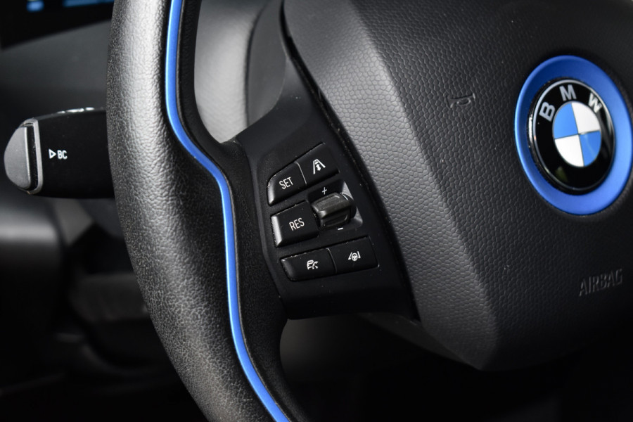 BMW i3 iPerformance 94Ah 33 kWh | Active Cruisecontrol | LED Light | Stoelverwarming | Driving Assistant Plus |