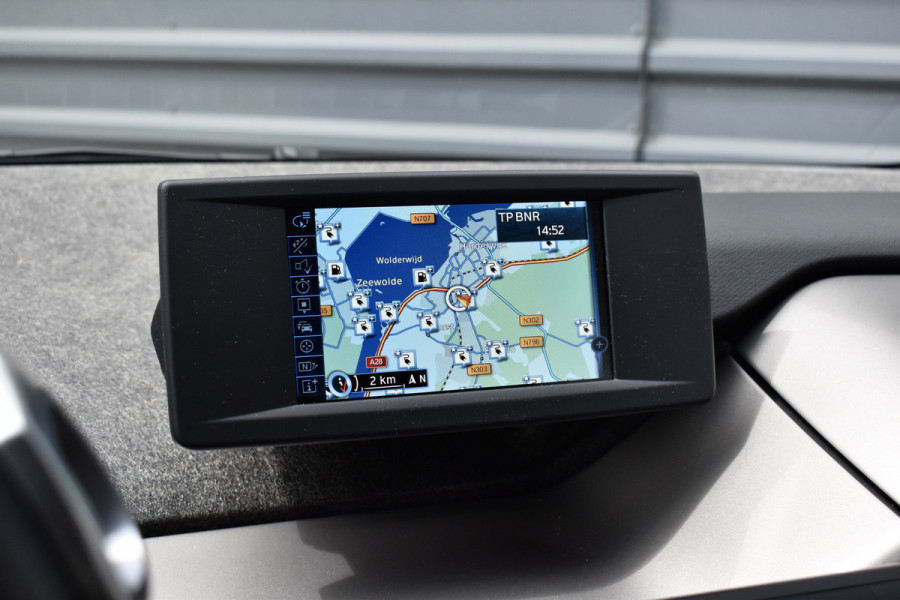 BMW i3 iPerformance 94Ah 33 kWh | Active Cruisecontrol | LED Light | Stoelverwarming | Driving Assistant Plus |
