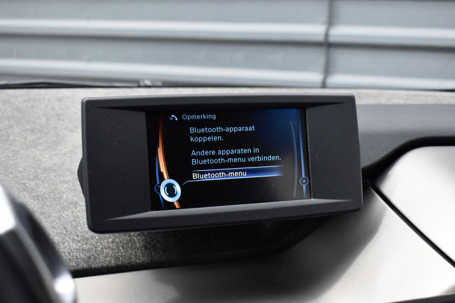 BMW i3 iPerformance 94Ah 33 kWh | Active Cruisecontrol | LED Light | Stoelverwarming | Driving Assistant Plus |