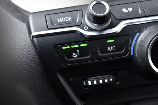BMW i3 iPerformance 94Ah 33 kWh | Active Cruisecontrol | LED Light | Stoelverwarming | Driving Assistant Plus |