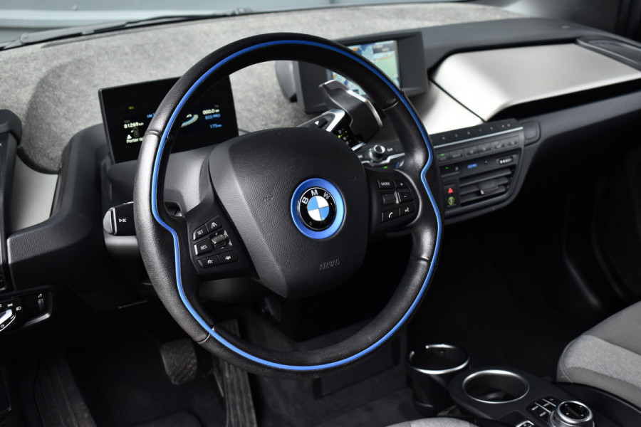 BMW i3 iPerformance 94Ah 33 kWh | Active Cruisecontrol | LED Light | Stoelverwarming | Driving Assistant Plus |
