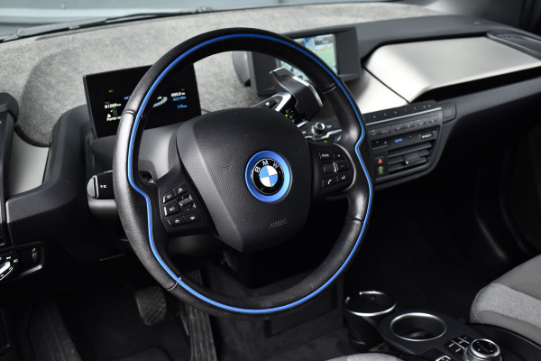 BMW i3 iPerformance 94Ah 33 kWh | Active Cruisecontrol | LED Light | Stoelverwarming | Driving Assistant Plus |