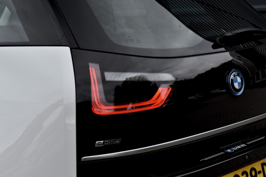 BMW i3 iPerformance 94Ah 33 kWh | Active Cruisecontrol | LED Light | Stoelverwarming | Driving Assistant Plus |