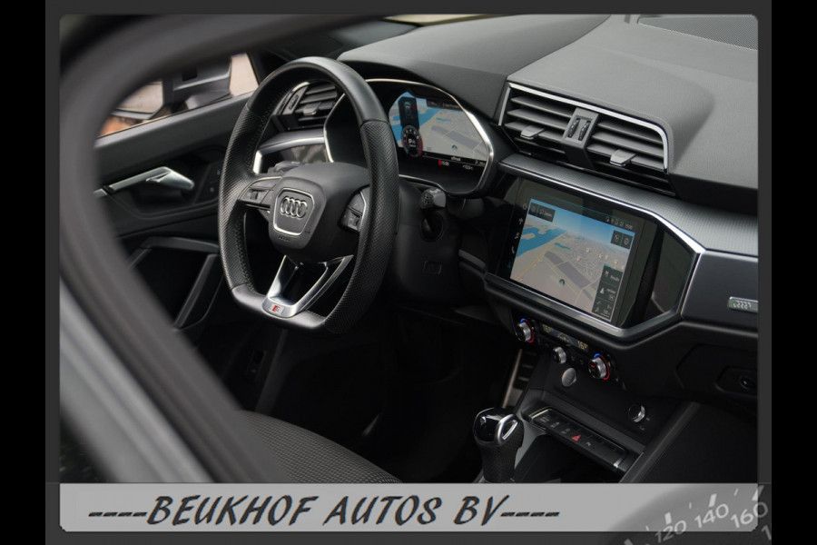 Audi Q3 35 TFSI S-Line Sport Trekhaak Carplay Leer Xenon Pdc