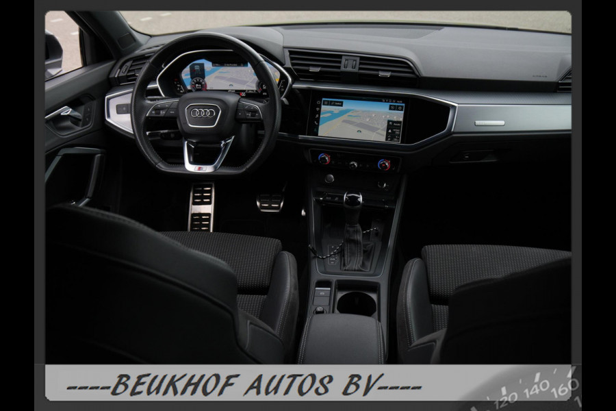 Audi Q3 35 TFSI S-Line Sport Trekhaak Carplay Leer Xenon Pdc
