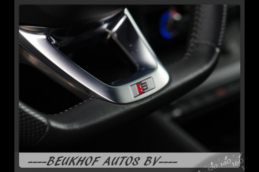 Audi Q3 35 TFSI S-Line Sport Trekhaak Carplay Leer Xenon Pdc
