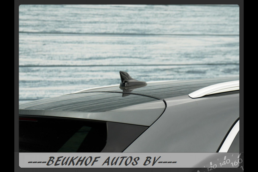 Audi Q3 35 TFSI S-Line Sport Trekhaak Carplay Leer Xenon Pdc