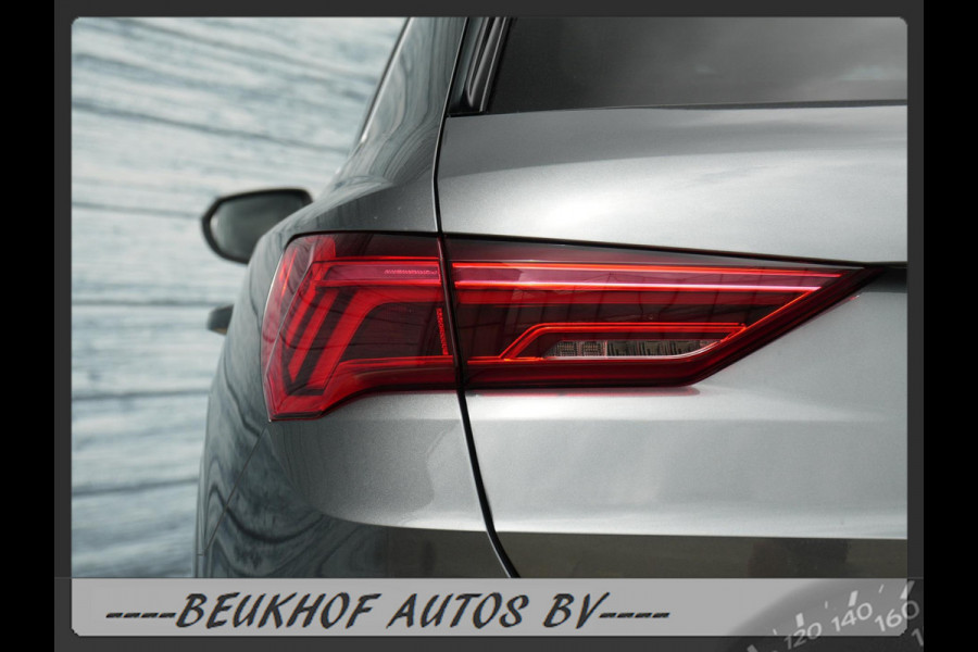 Audi Q3 35 TFSI S-Line Sport Trekhaak Carplay Leer Xenon Pdc