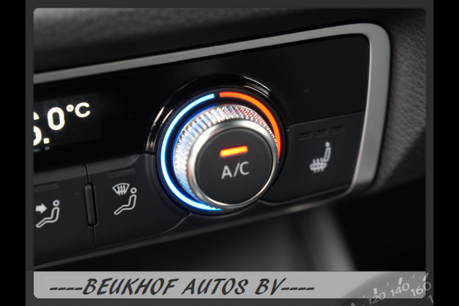 Audi Q3 35 TFSI S-Line Sport Trekhaak Carplay Leer Xenon Pdc