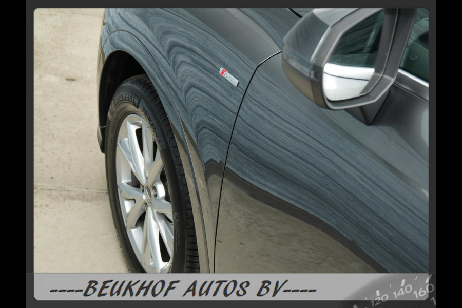 Audi Q3 35 TFSI S-Line Sport Trekhaak Carplay Leer Xenon Pdc