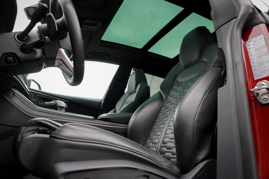 Audi RS Q8 4.0 TFSI Q8 quattro / Keramisch / Mat PPF / Pano / B&O / Massage