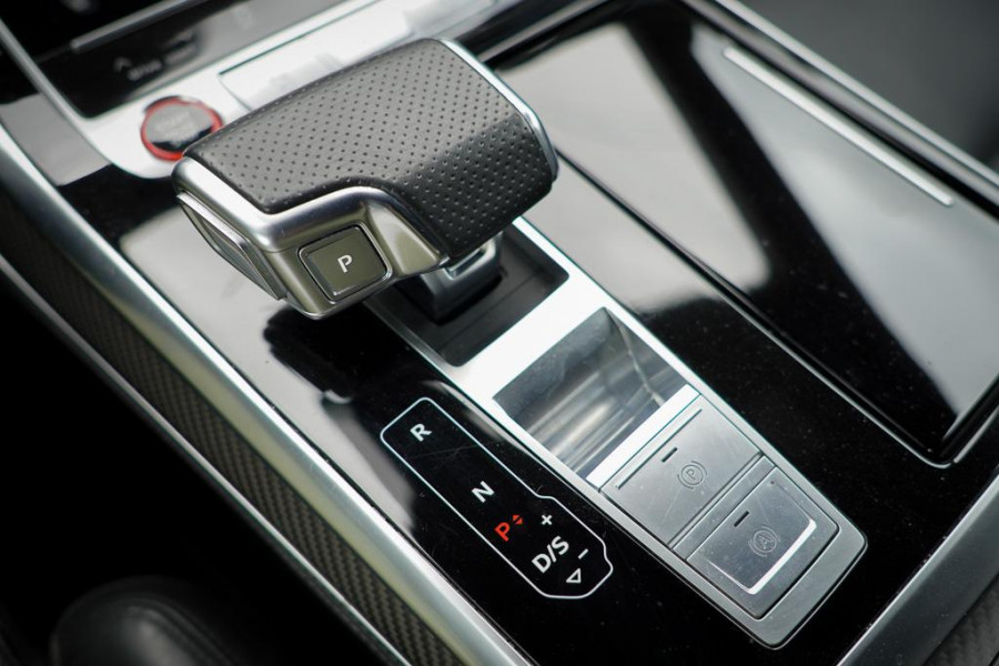 Audi RS Q8 4.0 TFSI Q8 quattro / Keramisch / Mat PPF / Pano / B&O / Massage