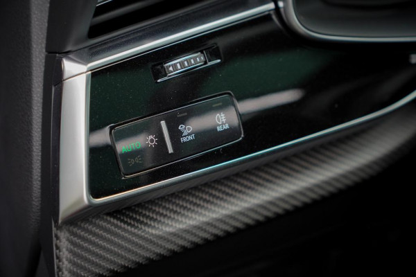 Audi RS Q8 4.0 TFSI Q8 quattro / Keramisch / Mat PPF / Pano / B&O / Massage