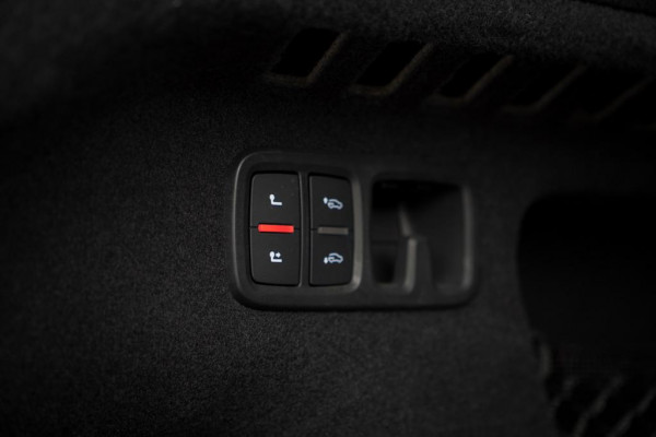 Audi RS Q8 4.0 TFSI Q8 quattro / Keramisch / Mat PPF / Pano / B&O / Massage
