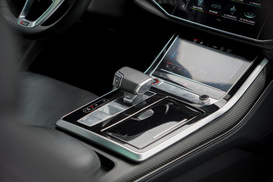 Audi RS Q8 4.0 TFSI Q8 quattro / Keramisch / Mat PPF / Pano / B&O / Massage