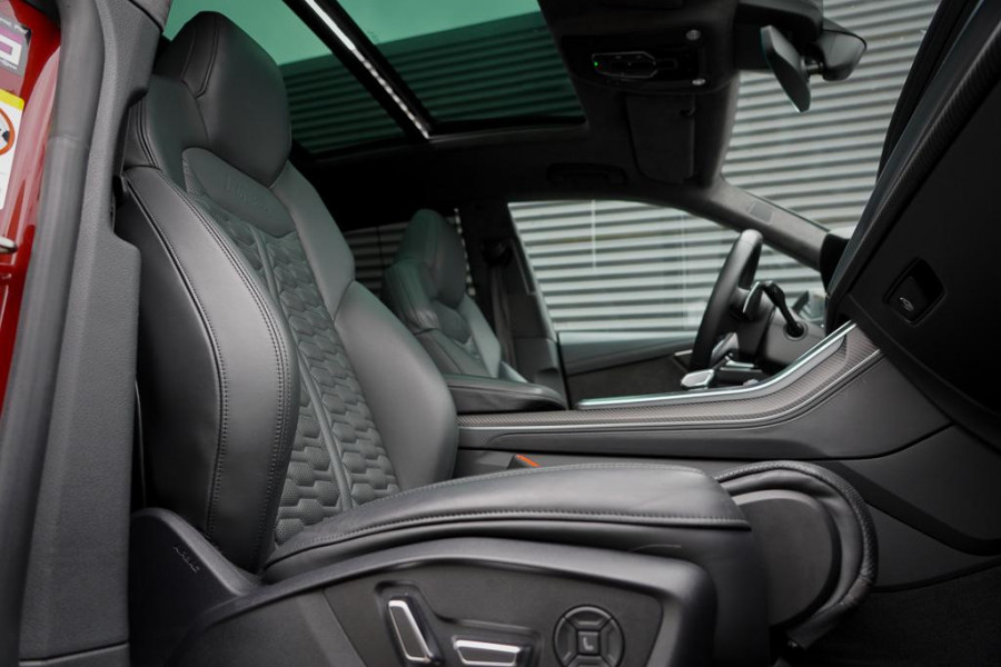 Audi RS Q8 4.0 TFSI Q8 quattro / Keramisch / Mat PPF / Pano / B&O / Massage