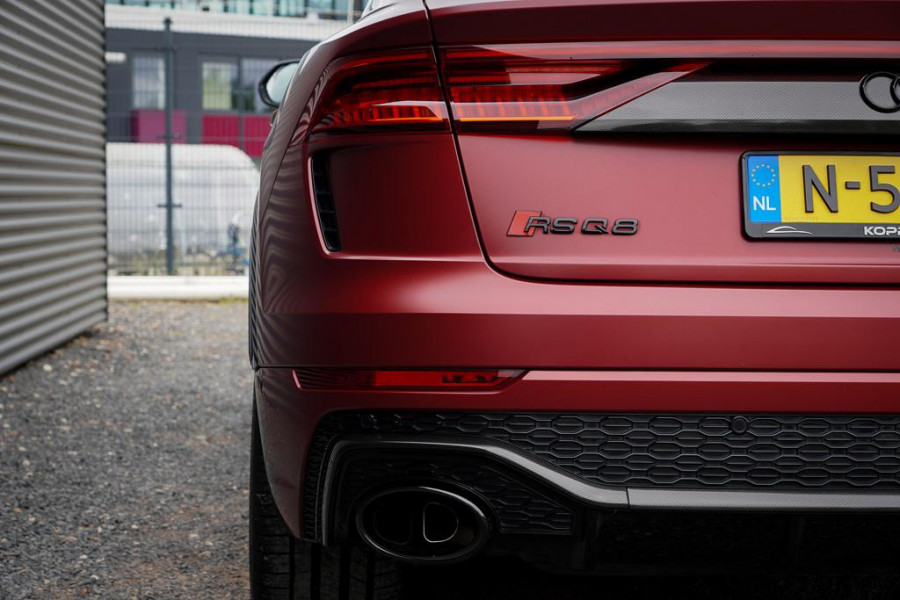 Audi RS Q8 4.0 TFSI Q8 quattro / Keramisch / Mat PPF / Pano / B&O / Massage