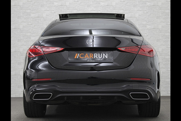 Mercedes-Benz C-Klasse 300 4MATIC AMG-Line | 360 Camera | Panorama | ACC | 19'' | Digital-LED | Night-Pakket | Memory | Trekhaak | Sfeerverlichting | Rij-Assistent Plus | Parfumering | Autom. Parkeren | Carplay | Draadloos Laden |