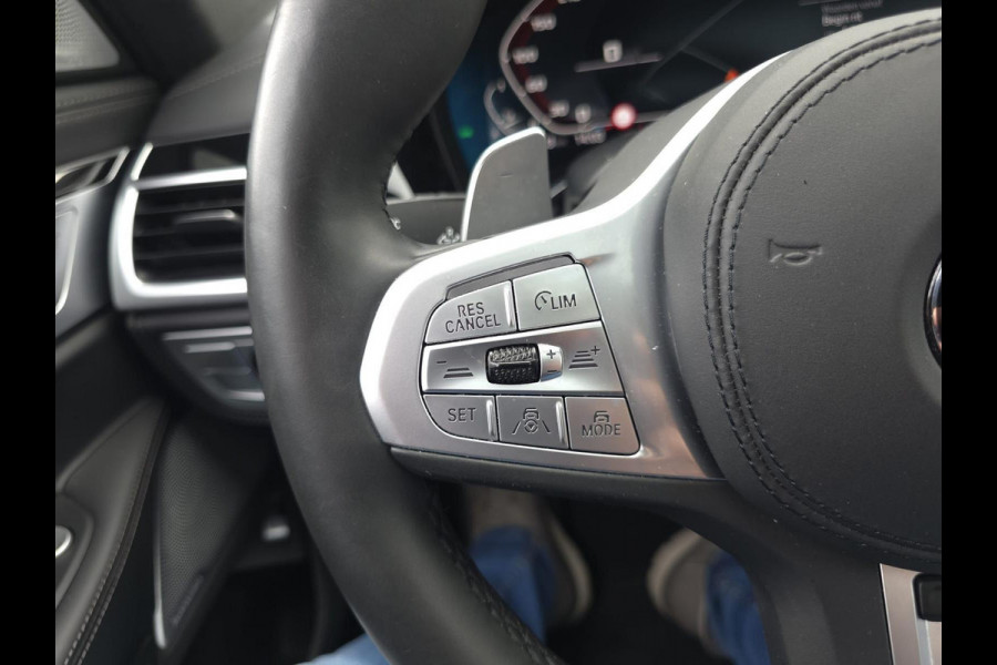 BMW 7 Serie M760Li xDrive High Executive | Massage | TV | Koelbox | HuD | BMW Drive Assisted | 360 cam | Stoelkoeling | Bowers |