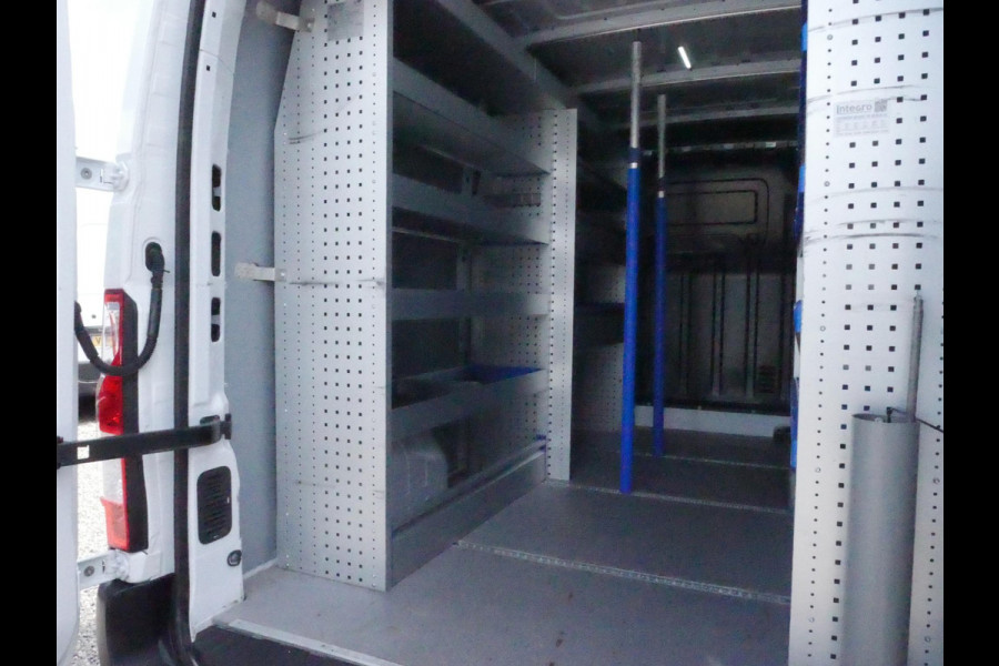 Renault Master 2.3 dCi 150PK L2H2 AC Imperial ladder inrichting