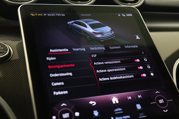 Mercedes-Benz C-Klasse 300 AMG/KEYLESS/SFEERVER/MEMORY/CAM/CARPLAY