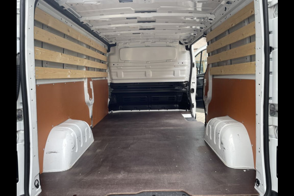 Renault Trafic 2.0 dCi 110pk L2 Work Edition BPM Vrij! Lease €334 p/m, Navi + Camera, PDC, Led, Airco, Cruise controle, Onderhoudshistorie aanwezig