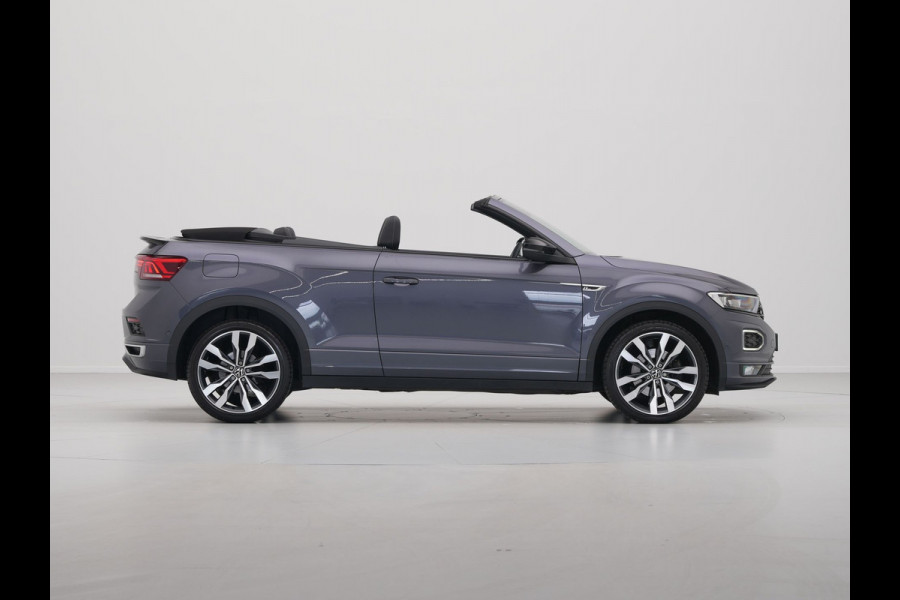 Volkswagen T-Roc Cabrio 1.5 TSI 150pk DSG R-Line 19"suzuka Camera Keyless Navigatie 8