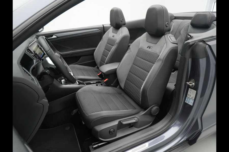 Volkswagen T-Roc Cabrio 1.5 TSI 150pk DSG R-Line 19"suzuka Camera Keyless Navigatie 8