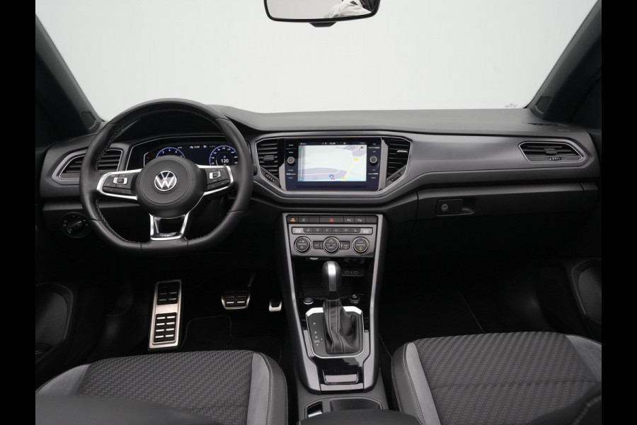 Volkswagen T-Roc Cabrio 1.5 TSI 150pk DSG R-Line 19"suzuka Camera Keyless Navigatie 8