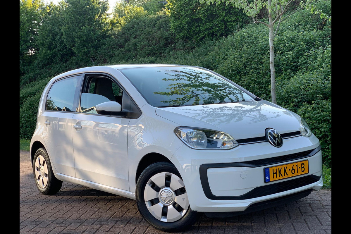 Volkswagen up! 1.0 BMT move up! 5 DEURS CAM LINE ASSIST PDC 2020 ! Volkswagen up! 1.0 BMT move up! 5 DEURS CAM LINE ASSIST PDC 2020 !