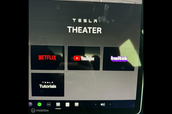Tesla Model 3 Performance ZWART MiC X-TREME ACHTERLICHT