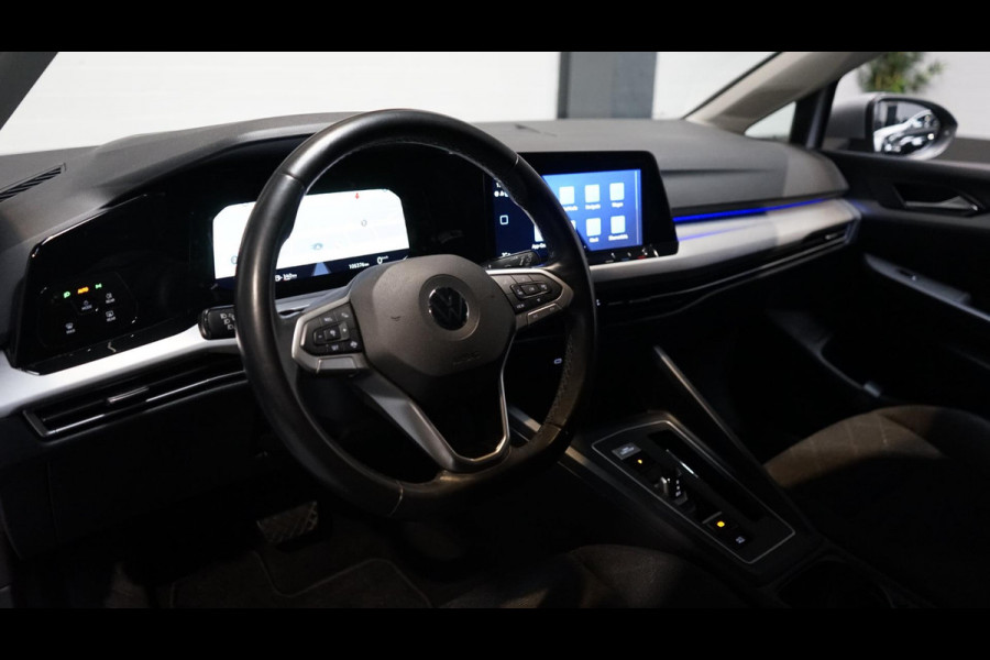 Volkswagen Golf 1.0 eTSI AUTOMAAT-ACC-AMBIANCE-CLIMA-LED-NAVIGATIE-NAP-PDC