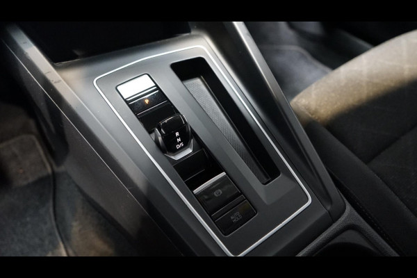 Volkswagen Golf 1.0 eTSI AUTOMAAT-ACC-AMBIANCE-CLIMA-LED-NAVIGATIE-NAP-PDC